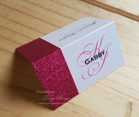 guest names table cards with hot pink glitter. Wedding dinner table setting cards